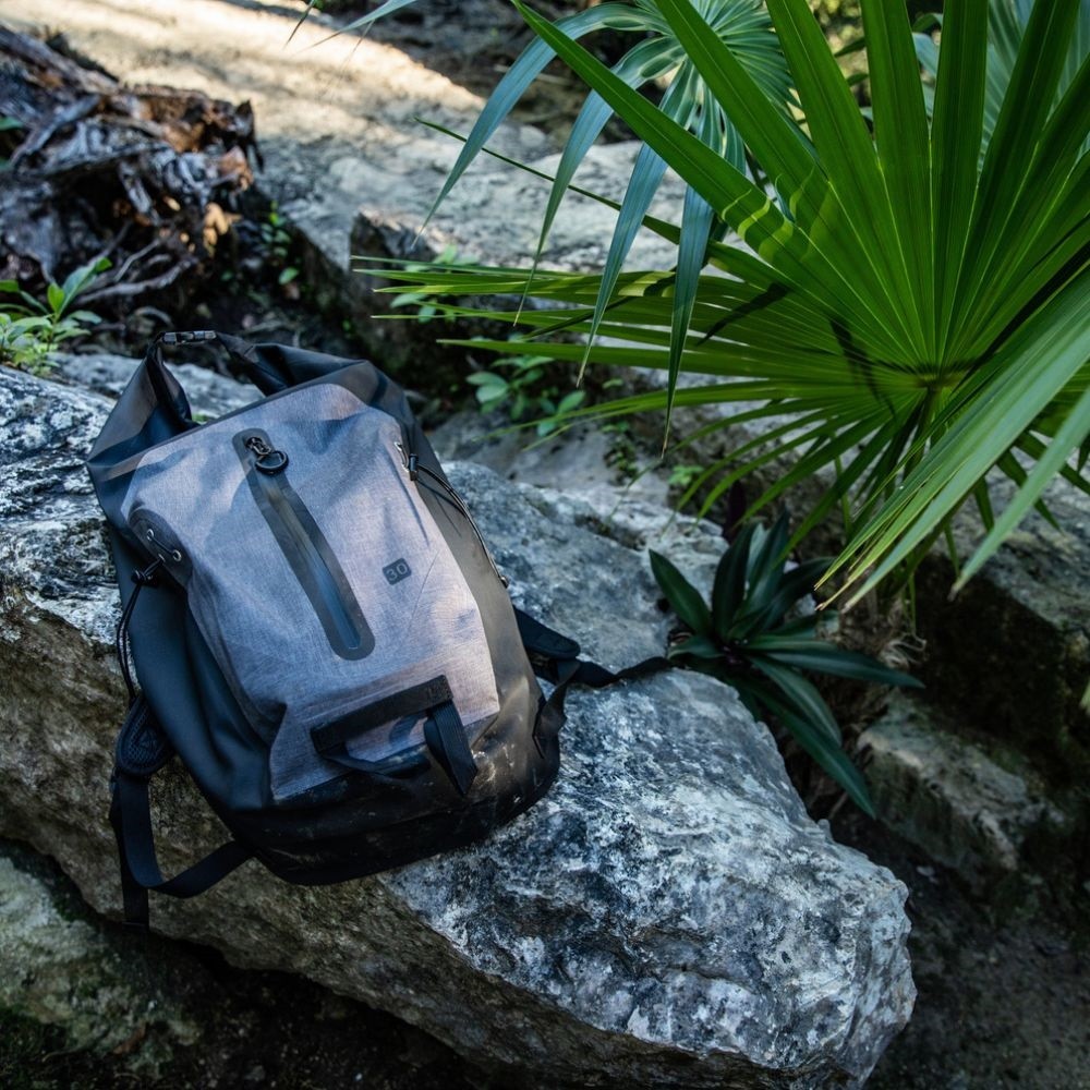 PRODUCT DETAILS - DRY RUCKSACK - Dive Backpack 30L